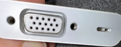 Apple Lightning auf VGA Adapter, VGA-Adapter, Lightning, A1439, Videokabel, Weiß - Bild 1 von 3