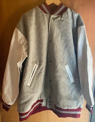 Chaquetas Letterman's (7 en total) Foto 1 de 2