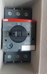 1 pz nuovo MS132-20 interruttore manuale avviamento motore 16-20 A - Foto 1 di 1