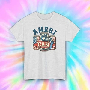 Maglietta AmeriCAN Patriotic Beer Cans bandiera USA grafica umorismo bere S-5XL - Foto 1 di 10