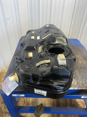 14-16 DODGE DART TANQUE DE GASOLINA 14,2 GALÕES ID 68227176AA - Imagem 1 de 4