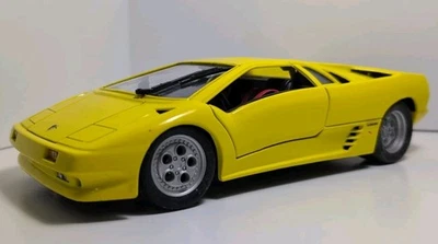 Maisto Lamborghini Diablo 1990 Amarillo 1:18 Edición Especial Foto 1 de 4