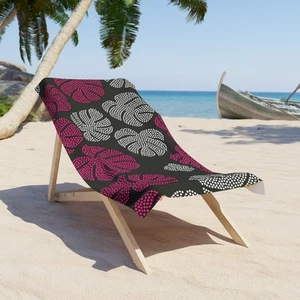 Betsey Johnson Inspired Beach Towel, Leaves Dotted Black White Mauve, Luv Betsey - Picture 1 of 3