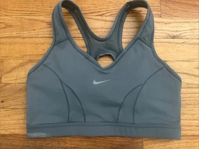 Sujetador Nike Cobertura Completa Espalda Corredora Mujer Entrenamiento Soporte Med CZ7712-387 Verde Foto 1 de 4