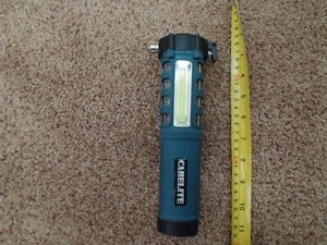 Car Elite Safety Hammer, Lights, Belt Cutter - Picture 1 of 5
