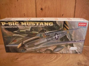 Academy Minicraft 1616 P-51C Mustang 1/72 model kit (B01) - Picture 1 of 3