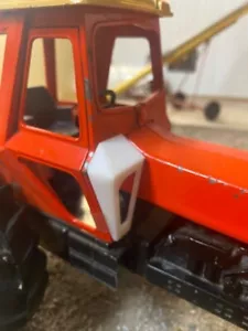 Cab Corners Allis Chalmers Toy tractor 1/16th Scale Parts - Picture 1 of 5