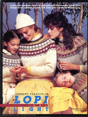 Patrón de tejido Reynolds Vol 32 clásicos actuales en familia Lopi Light 4 diseños Foto 1 de 2