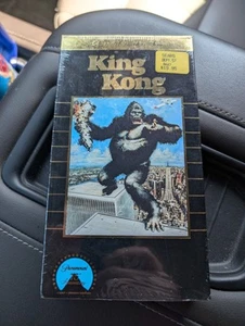 King Kong VHS 1976 New Sealed Colorized Paramount Home Video Special Collection - Picture 1 of 6