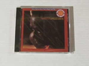 JAZZ CD Miles Davis Nefertiti Columbia 1990 - Picture 1 of 2