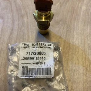 JCB 717/20065 Speed Sensor - Picture 1 of 3