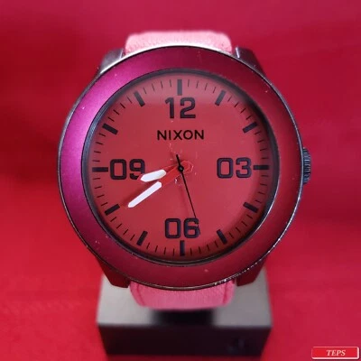 Nixon "El Cabo" (Rojo) Colección Señal 100M Movimiento Japón 3 Manos [13L] Foto 1 de 4