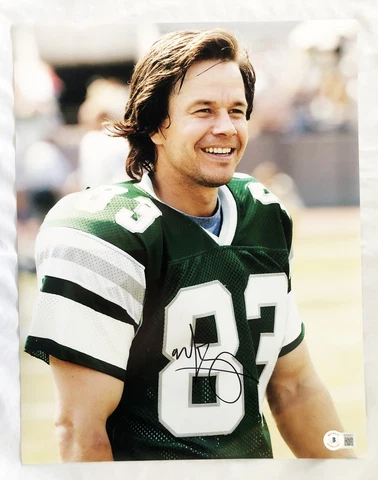 Mark Wahlberg Signed 11x14 Photo Invincible Beckett BAS COA Cover