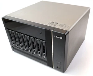 QNAP TVS-EC880 Edge Cloud Turbo vNAS - 16 GB DDR3-Intel Xeon E3-sin discos duros - Imagen 1 de 6