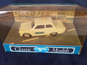 COCHE POLICÍA CORGI D708 FORD CORTINA BERLINA. Sin usar, en caja. 1:43. - Imagen 1 de 5