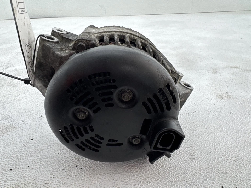 2011-2013 BMW 135i Alternator Assembly OEM 7591532 - Image 1 of 4