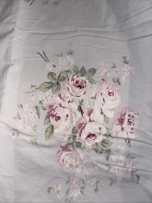 Simply Shabby Chic Rachel Ashwell 大量套装 2 个被子 带 2 个配套的 shams+ 4 张 — 第 1/4 张图片