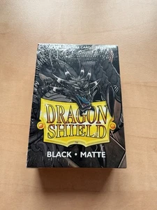 60 Small Dragon Shield Sleeves - Matte Black Hüllen - Bild 1 von 3