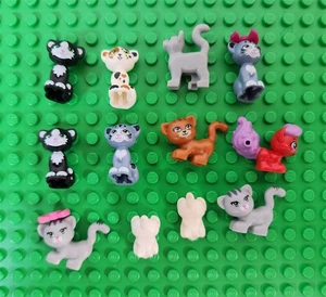 LEGO Friends KATZEN/KÄTZCHEN Menge 12 schwarz weiß braun grau rot ~ Tier - Bild 1 von 2