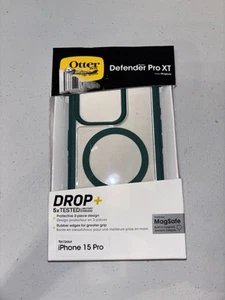 OtterBox Defender Series XT MagSafe Case iPhone 15 Pro, Velvet Evergreen / Clear - Photo 1 sur 3