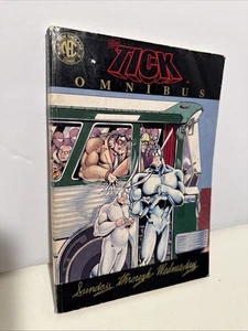 NEC The Tick Omnibus 1990 domingo a miércoles primera impresión de bolsillo - Imagen 1 de 4