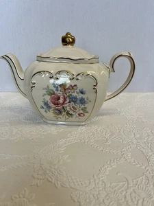Vintage Sadler England Cube Teapot 2997 Ivory Pink Rose Gold Gilt Trim - Picture 1 of 13