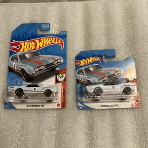 2021 (2) Hot Wheels #231/250 Gulf 67 Oldsmobile 442 Muscle Mania New On Card B50 - Picture 1 of 13