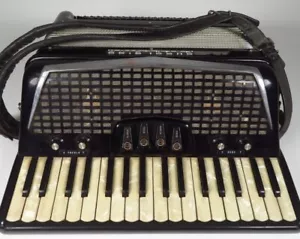 EXCELSIOR 302MM Accordion Made in Italy Keyboard Instrument Used Working F/S - Picture 1 of 10