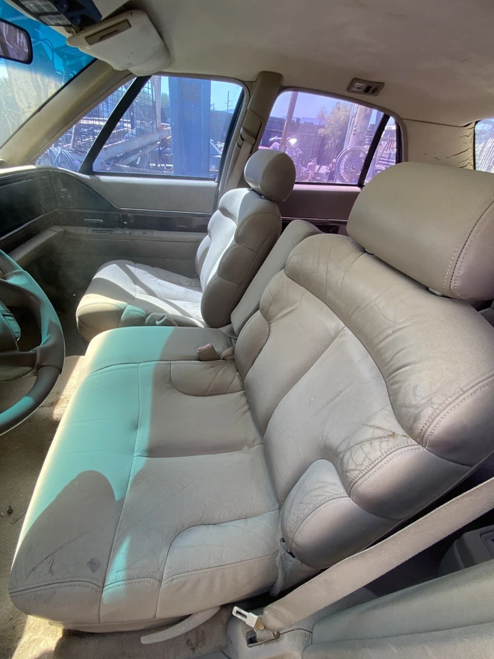 1996 1997 1998 1999 buick lesabre seats gray leather - Image 1 of 4