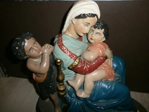 ANCIENNE STATUE RELIGIEUSE/LA VIERGE A LA CHAISE/debut XXème/H.36cm/PLATRE PEINT - Picture 1 of 8