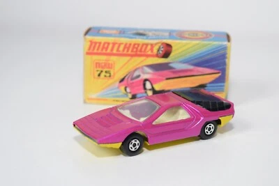 A94 1:64 3 INCH MATCHBOX SUPERFAST 75 ALFA ROMEO CARABO ROSA METALLIZZATO COM... - Immagine 1 di 4