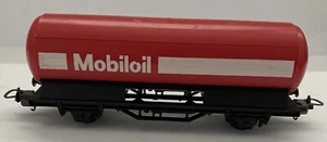 LIMA ITALY HO Mobiloil Train Tanker Carriage Toy Collectible - Picture 1 of 5