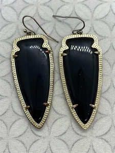 Kendra Scott Skylar Earrings Black Gold Tone arrowhead arrow Used - Picture 1 of 9