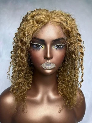 Peluca rizada de encaje HD frontal completo 14 pulgadas color rubio 13x4 Foto 1 de 4