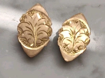 Brazalete antiguo grabado tono oro rosa botones hojas  Foto 1 de 4