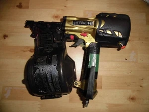 Hitachi High-Pressure Nailer NV90HMC Gold - Picture 1 of 3