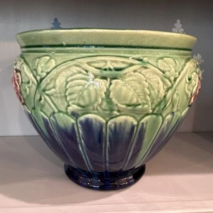 Maceta Weller Mayólica Jardiniere 8”x10” Verde Azul Rosa Esmalte Botánico - Imagen 1 de 8