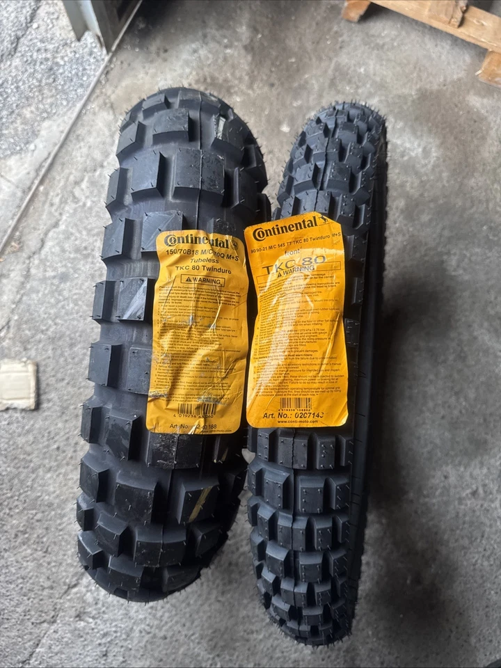 OFFERTA COPPIA GOMME NUOVE 150/70-18 70Q 90/90-21 54S Continental Tkc80 Dot21/22 - Imagen 1 de 3