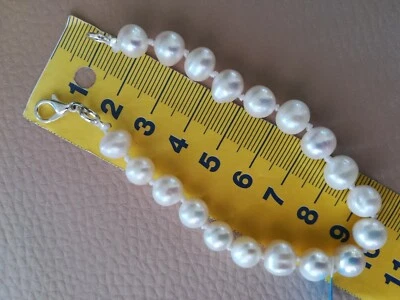 Braccialetto perle vere naturali 8/9mm bianche chiusura tono argento NUOVO nodi - Immagine 1 di 4