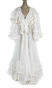 Tempest Storm Personally Owned & Stage Used White Gown From Night She Met Elvis - Picture 1 of 12