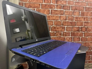 HP Notebook 15-af013cl, AMD A8 Quad Core, 6GB RAM, 120GB SSD (Used, Read Desc.) - Picture 1 of 7