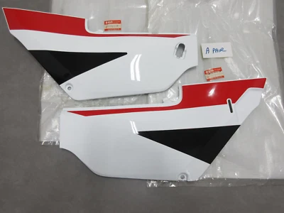 Suzuki RG125 Frame Cover L/R NOS 125 Gamma Side Panels OEM 47110 47210-46A10-19X Foto 1 de 4