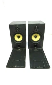 Set of 2 Wharfedale Diamond 8.2 Studio Monitor Speakers W/ Dust Covers - Picture 1 of 11