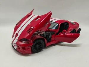 Maisto Maßstab 1:18 rot Dodge Viper GTS/GT2 FOR PARTS OR REPAIR - Bild 1 von 14