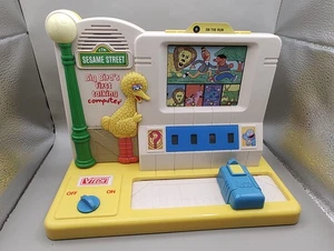 1992 Sesame Street VTech Big Birds First Talking Computer Works - Picture 1 of 2