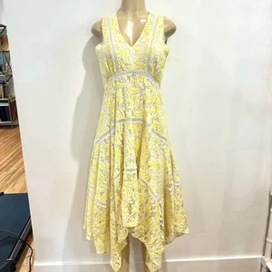 Taylor Yellow Lace Midi Dress Sz 10 Sleeveless - Picture 1 of 11