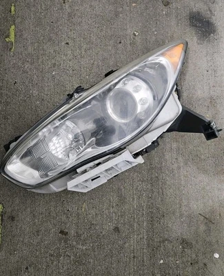 OEM 2014 - 2015 Infiniti QX60 Xenon HID Headlight Left Driver . - Image 1 of 4