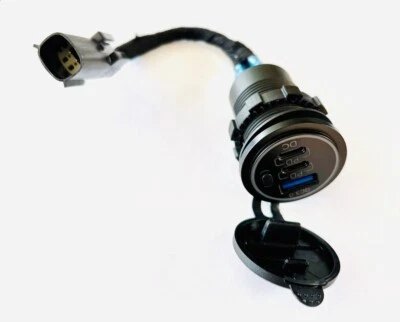 Ski-doo gen 5 Ski-doo USB intelligent Power Outlet Kit - Image 1 of 2