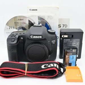 Canon EOS 7D EOS7D Body 20.2MP Digital Camera SLR Black r# - Picture 1 of 9
