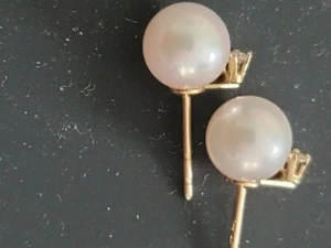 Fine 14kt Gold 6.5 - 7 MM Akoya Pearl Earrings W/ Diamond AA Pearls NICE Set - Picture 1 of 5